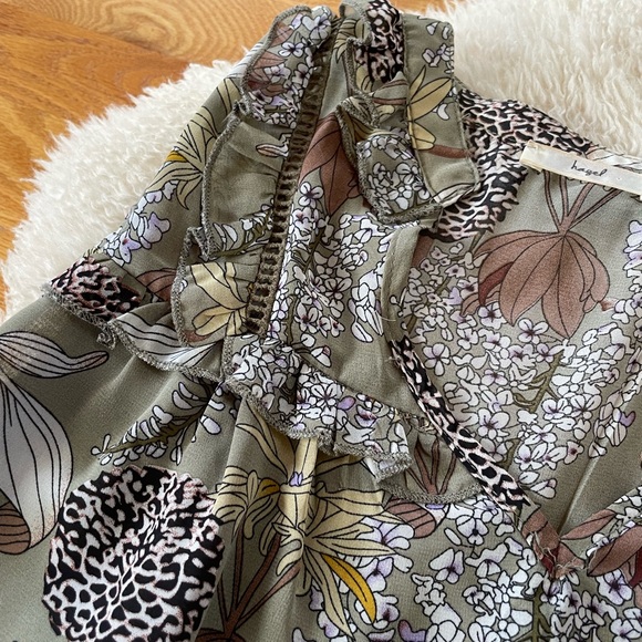 Hazel women’s sleeveless blouse - Picture 3 of 6